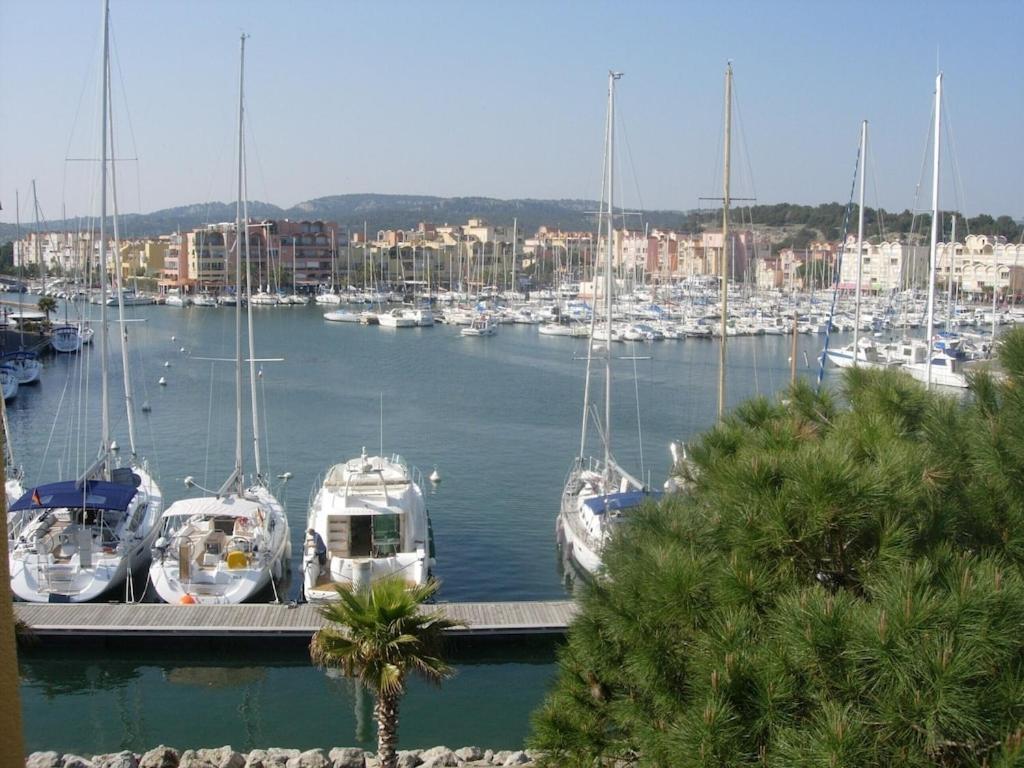 Gruissan Appartement Calme, Vue Sur Port De Plaisance -Clim, Empl.Parking Εξωτερικό φωτογραφία