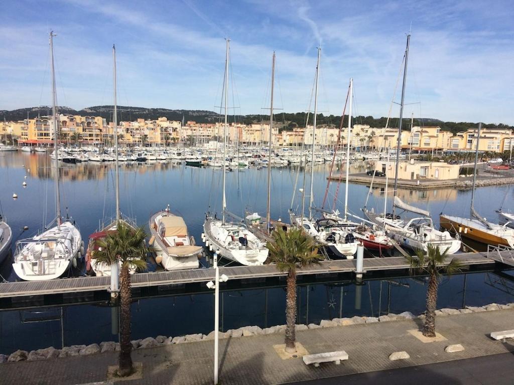 Gruissan Appartement Calme, Vue Sur Port De Plaisance -Clim, Empl.Parking Εξωτερικό φωτογραφία