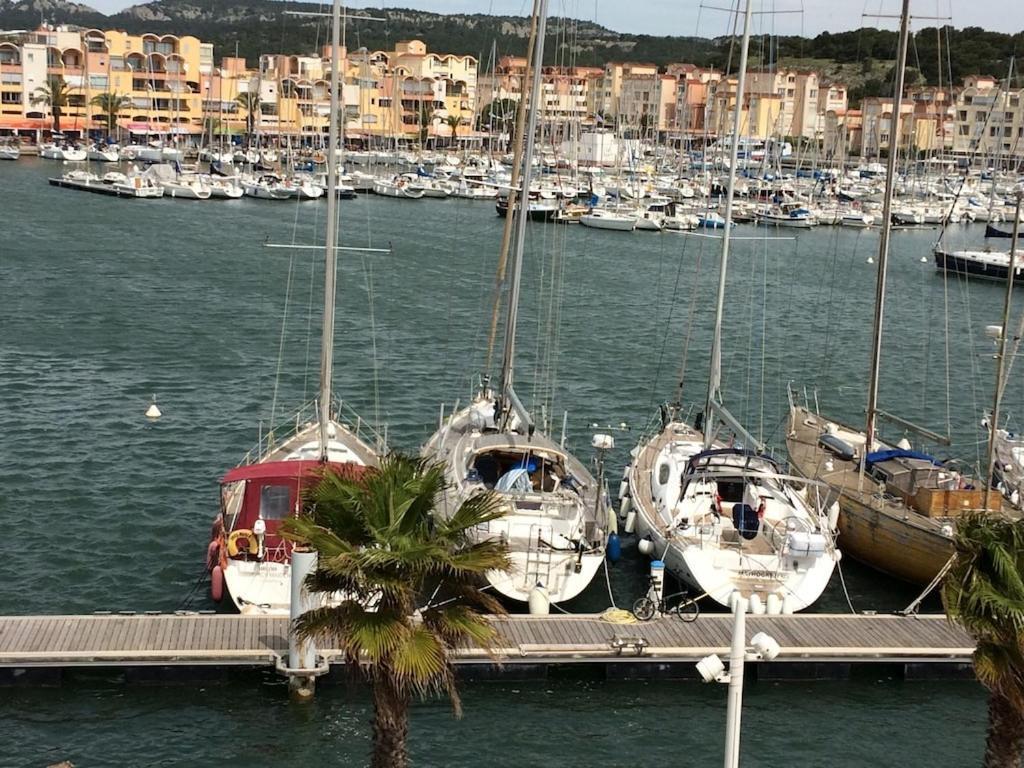 Gruissan Appartement Calme, Vue Sur Port De Plaisance -Clim, Empl.Parking Εξωτερικό φωτογραφία