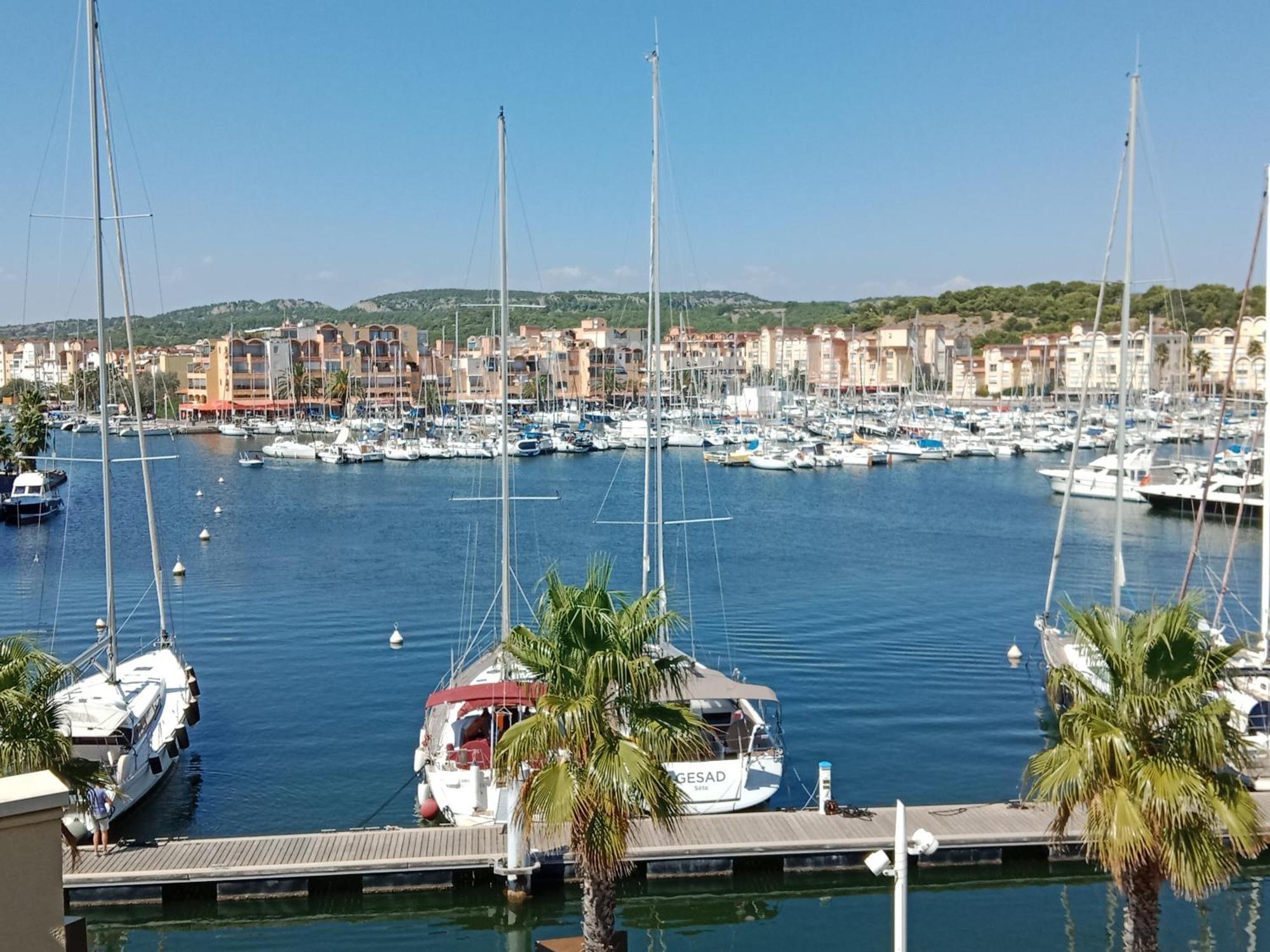 Gruissan Appartement Calme, Vue Sur Port De Plaisance -Clim, Empl.Parking Εξωτερικό φωτογραφία